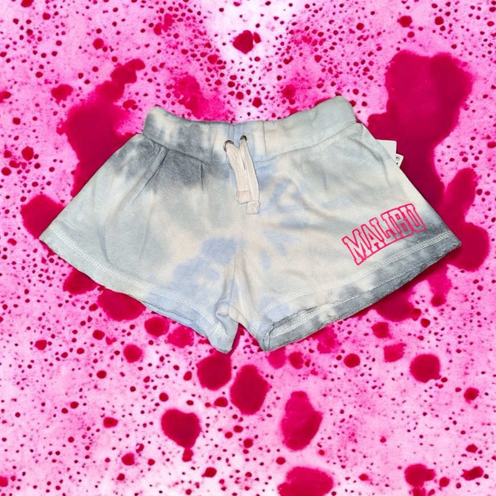 Girls Comfy Lounge Shorts NWT Size (6)